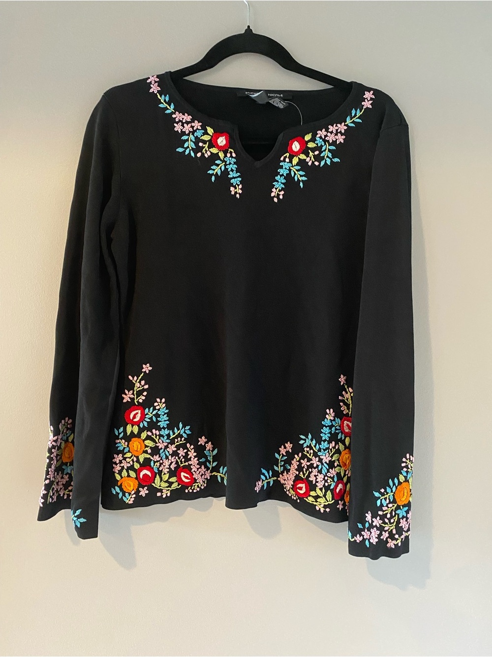 Black Embroidered Floral Long-Sleeve Top - Unbranded